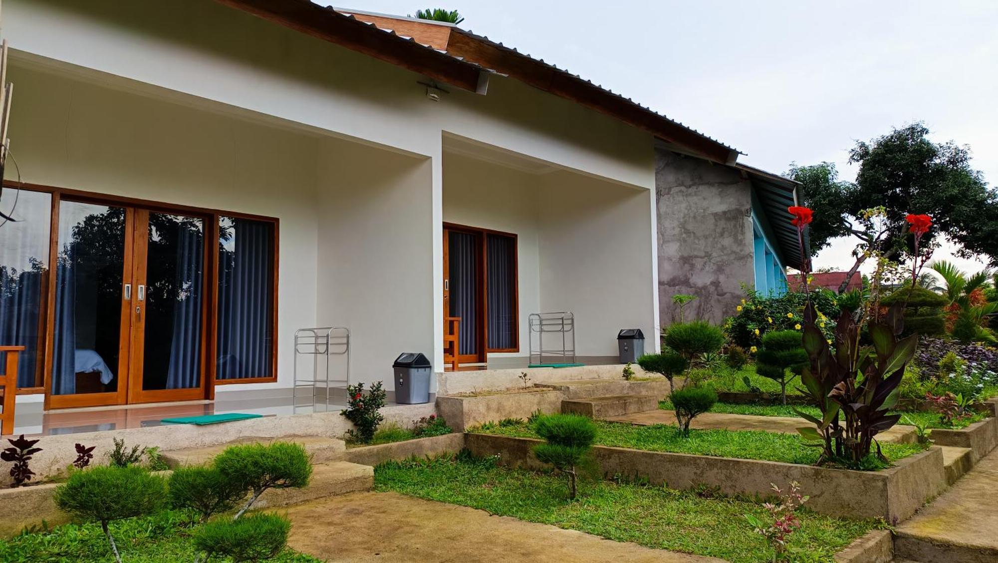 Embun Rinjani Homestay Senaru Buitenkant foto